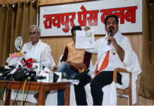 pm-awas-bhupesh-baghel-vijay-sharma-debate-raipur